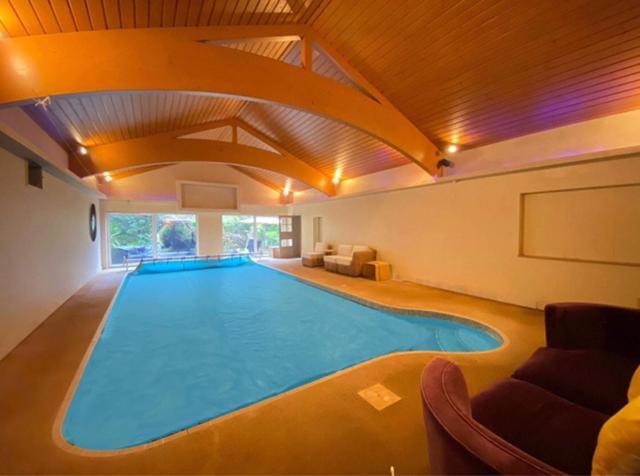 Willa Coach House Woking Zewnętrze zdjęcie