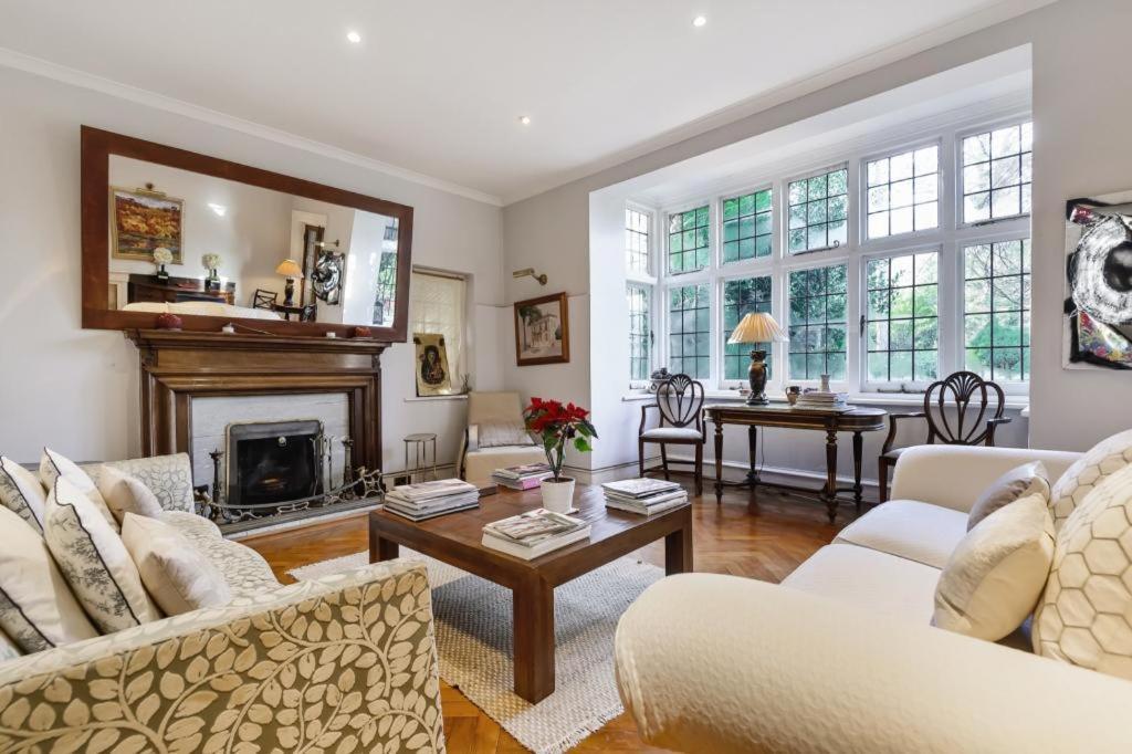 Willa Coach House Woking Zewnętrze zdjęcie