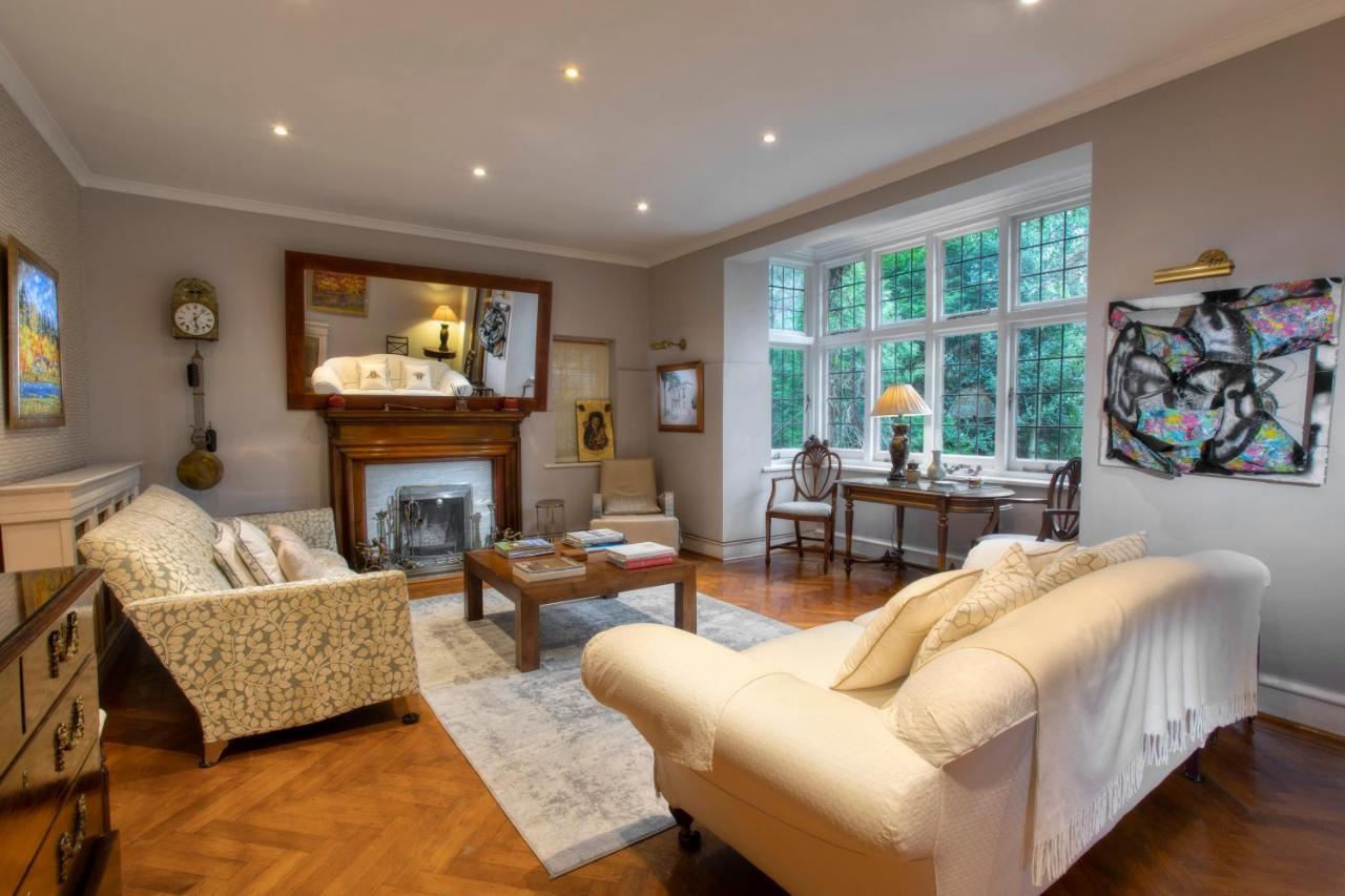 Willa Coach House Woking Zewnętrze zdjęcie